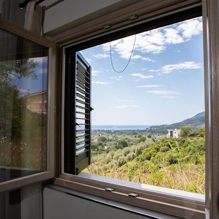 Collimare Bed And Breakfast Golfo Di Policastro โปลีกัสโตร บุสเซนตีโน ภายนอก รูปภาพ